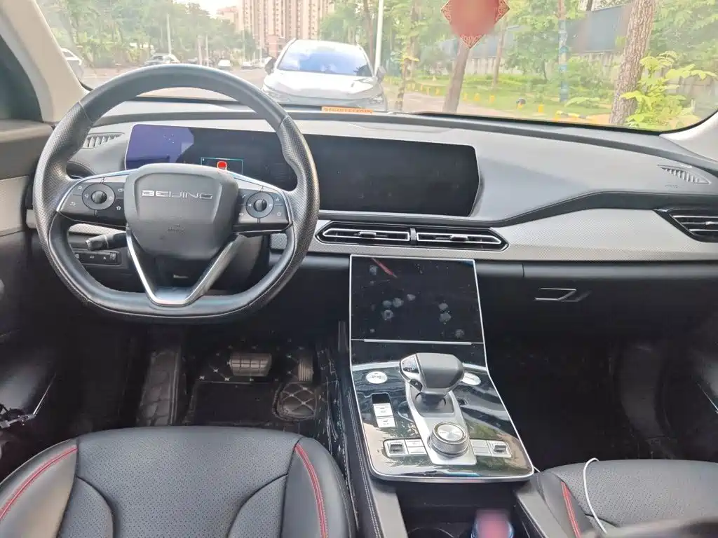 BAIC X7 — миниатюра 10