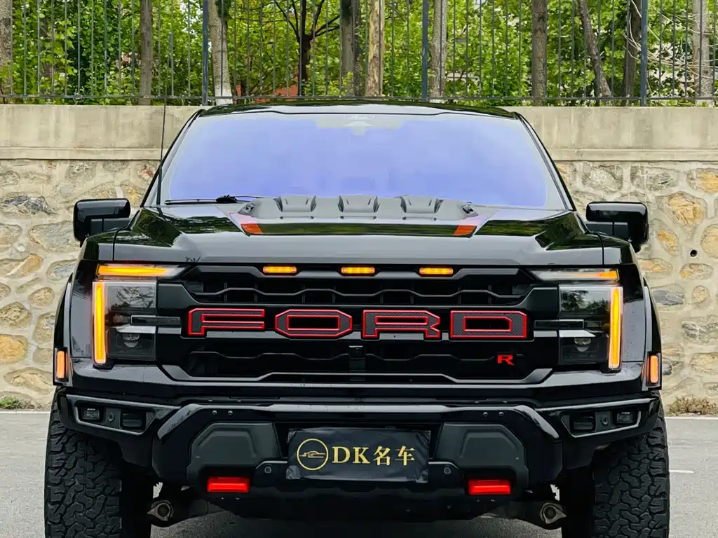 Ford F-150 Raptor 2024