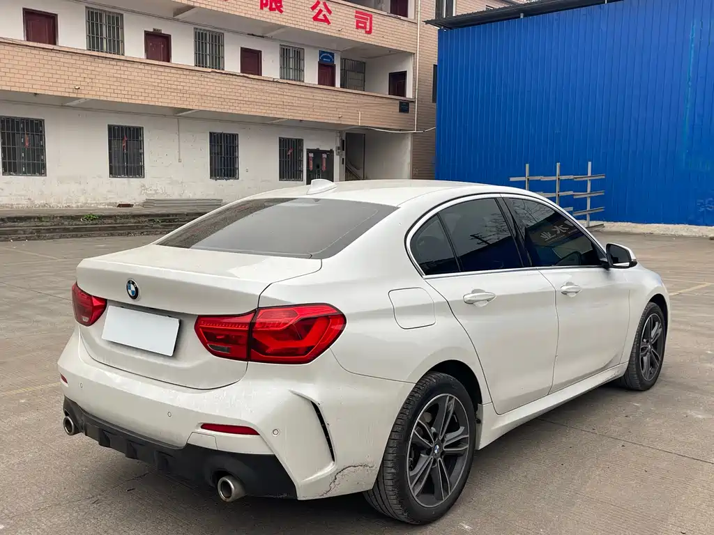 BMW 1 Series - фото 5