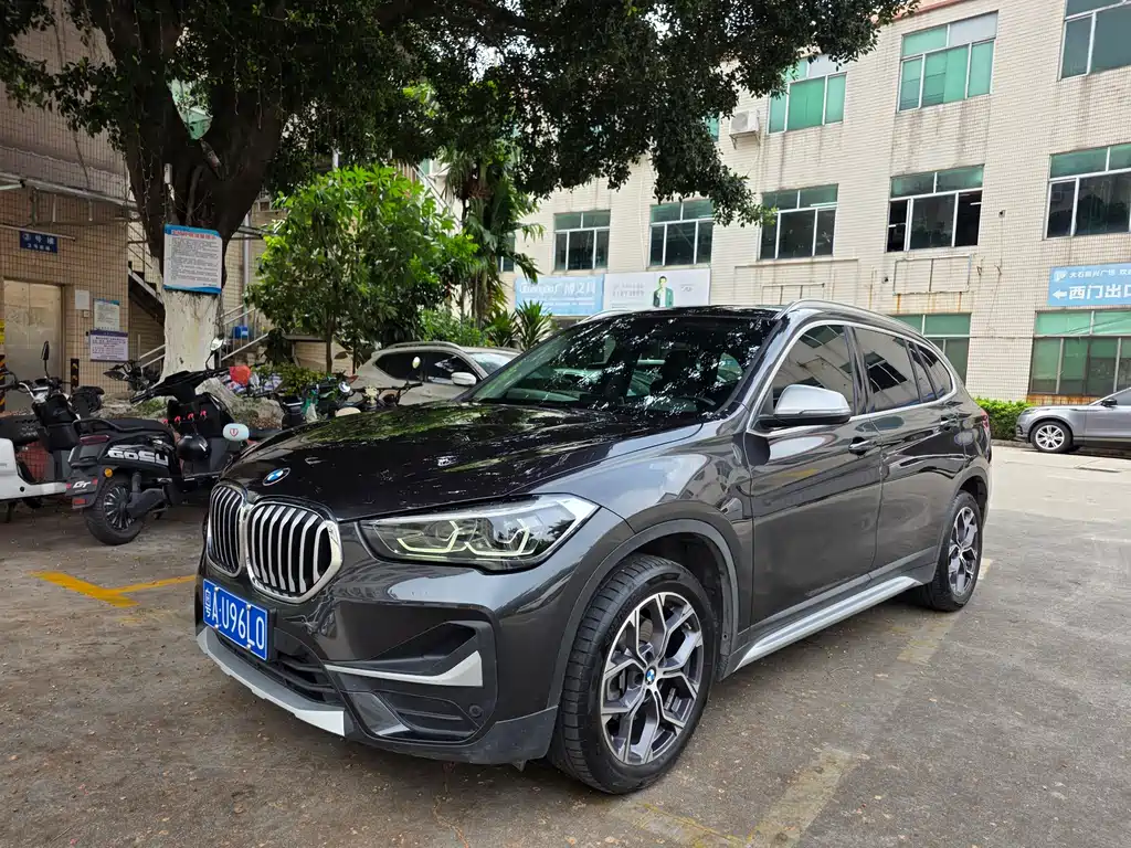BMW X1 2021