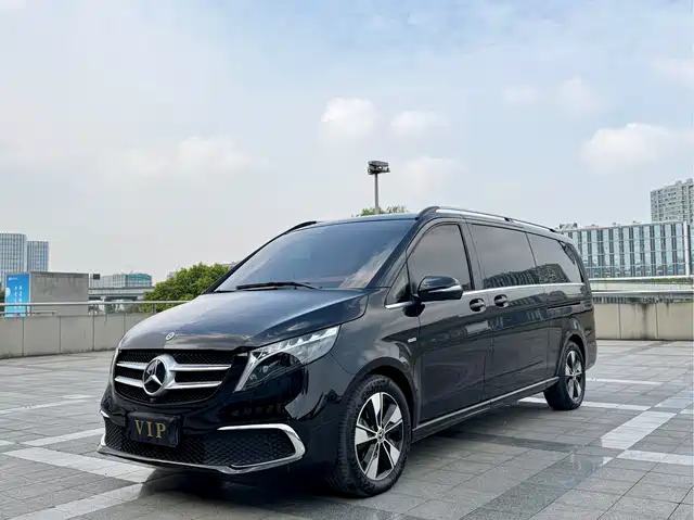 MERCEDES-BENZ V CLASS