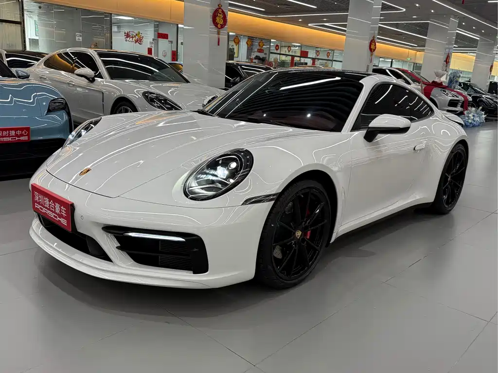 Porsche 911 2024