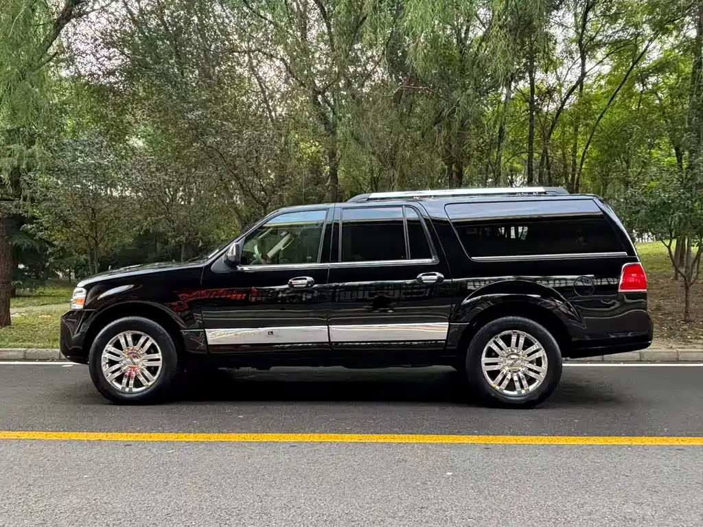 Lincoln Navigator 2010 5.4L AWD
