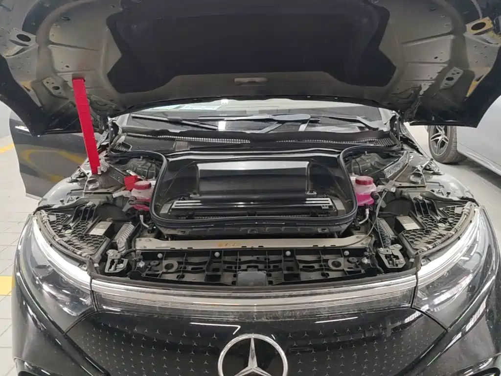 Mercedes-Benz EQS — миниатюра 16