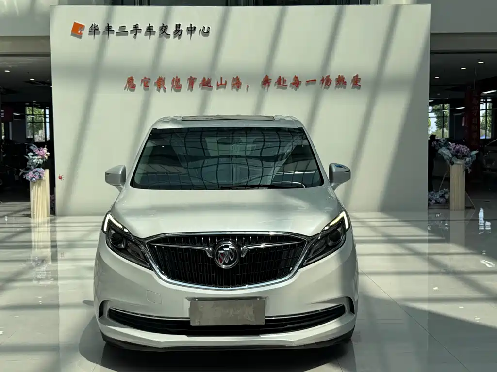 Buick GL8 2019