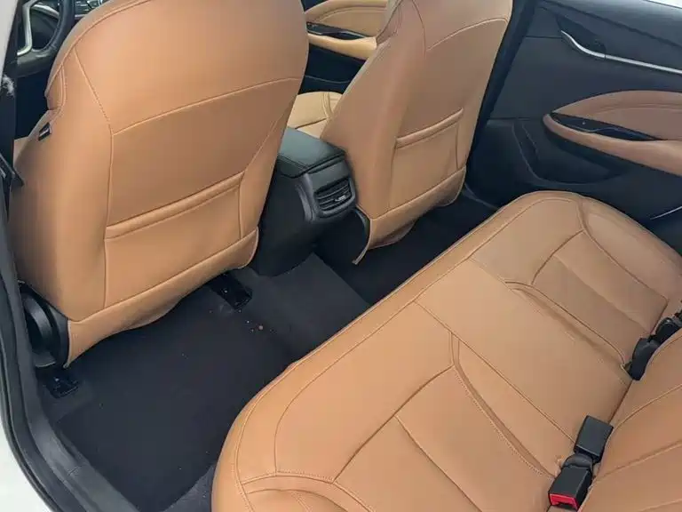 Buick Excelle — миниатюра 4
