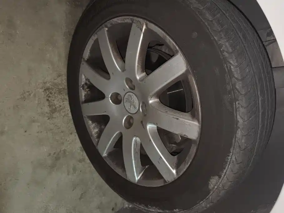 Peugeot 308 — миниатюра 6