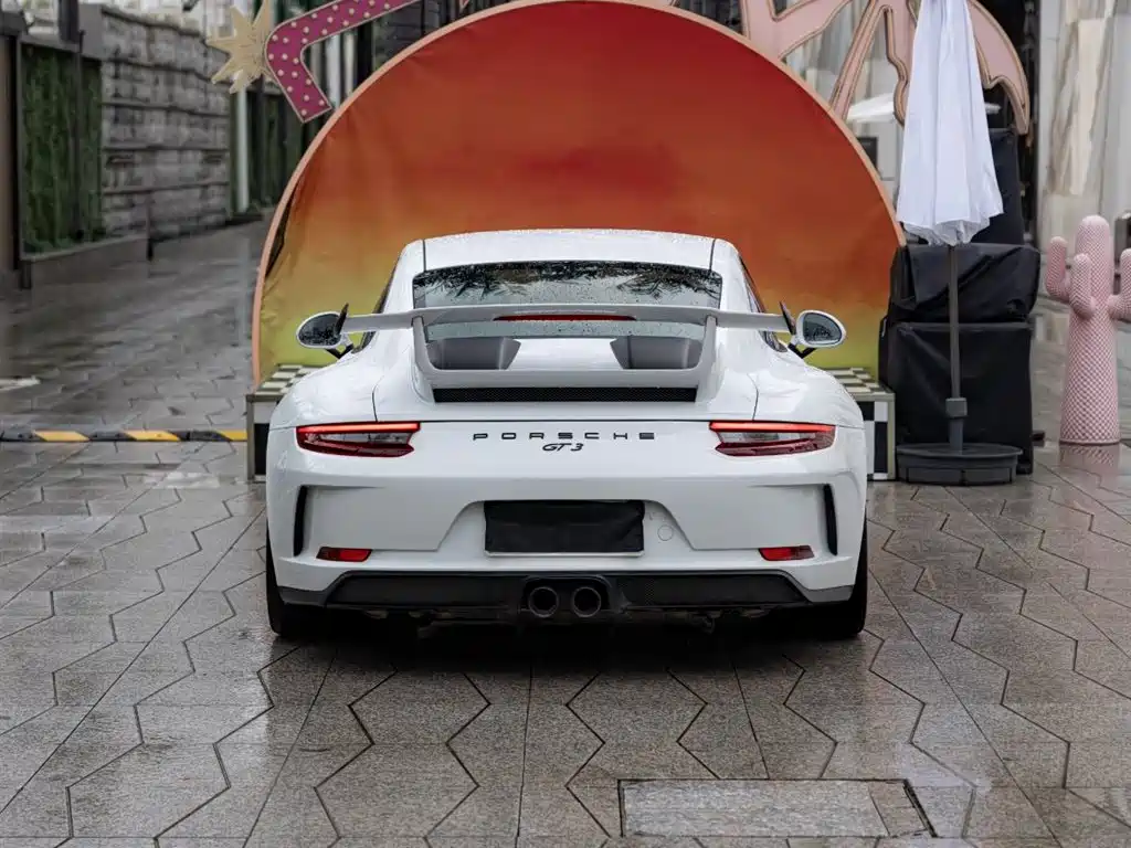 Porsche 911 2018 GT3 4.0L