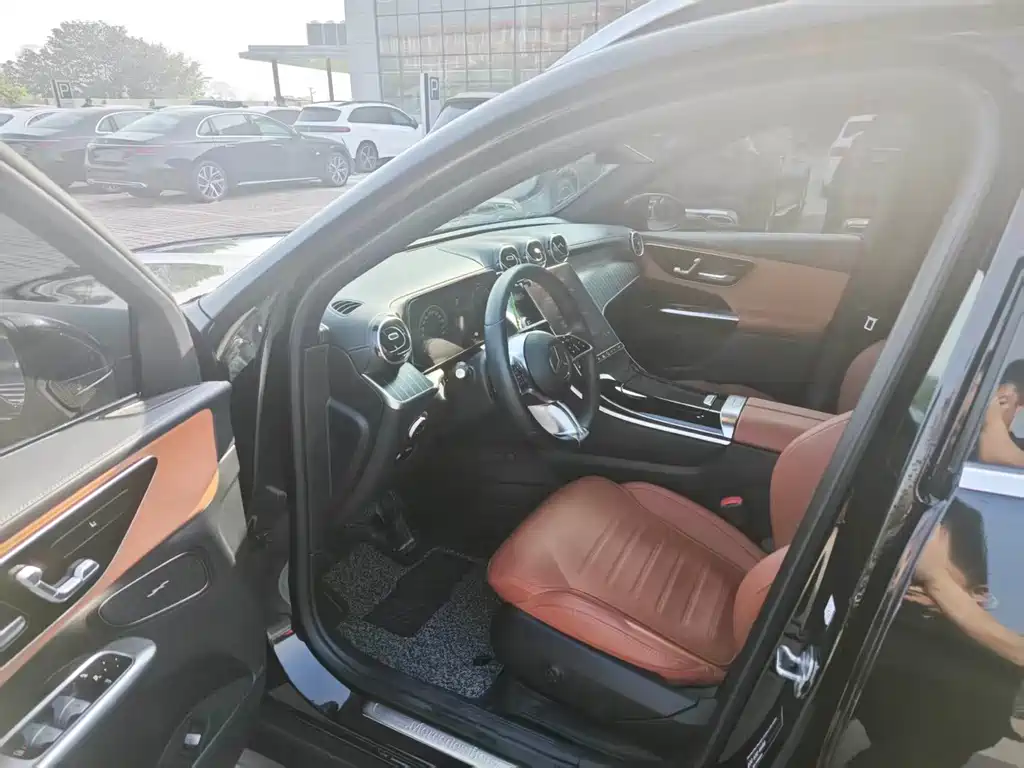 Mercedes-Benz GLC — миниатюра 8