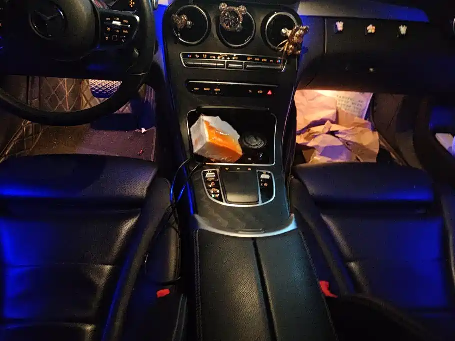 Mercedes-Benz C-Class — миниатюра 16