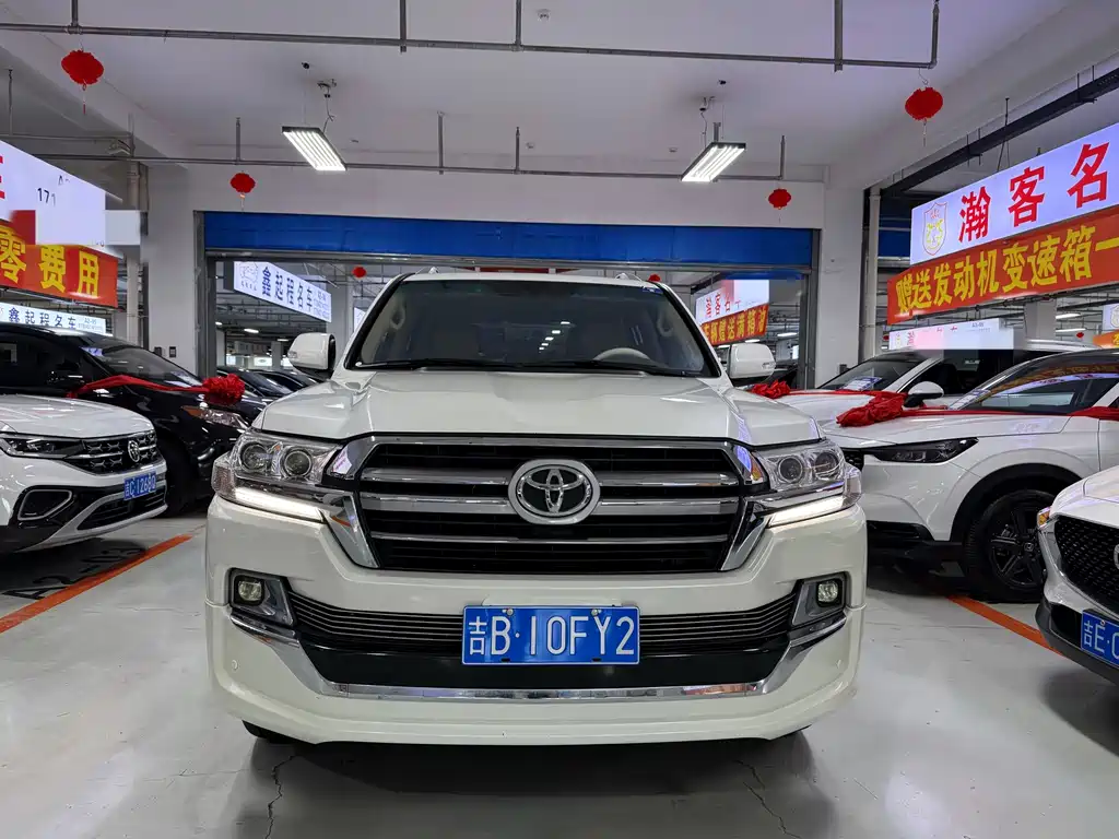 Toyota Land Cruiser — миниатюра 2
