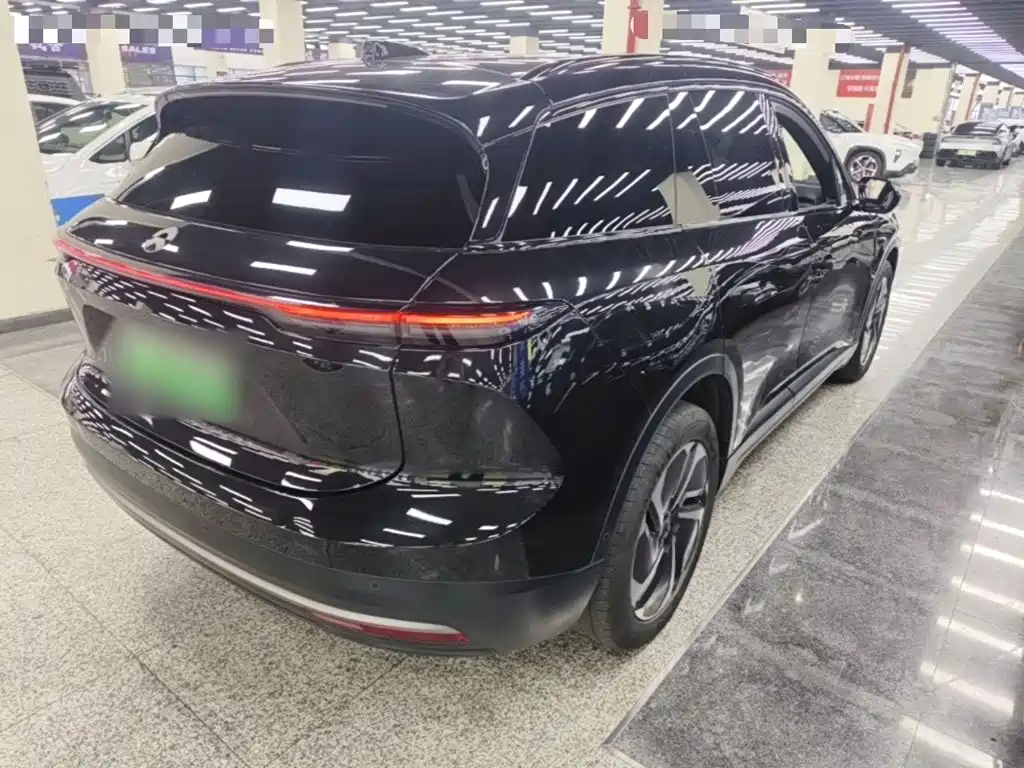 NIO ES6 — миниатюра 7