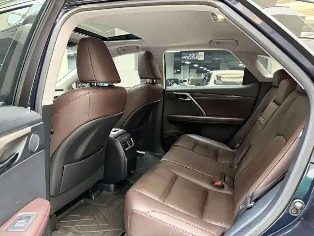 Lexus RX — миниатюра 8