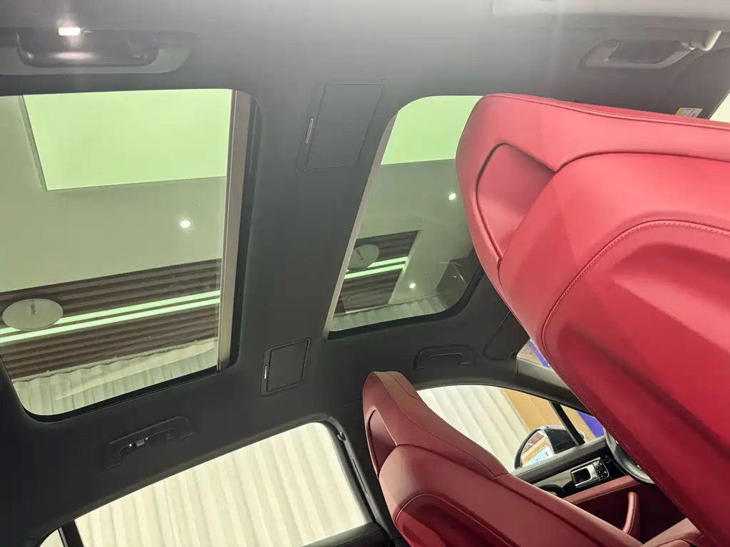 Porsche Panamera — миниатюра 22
