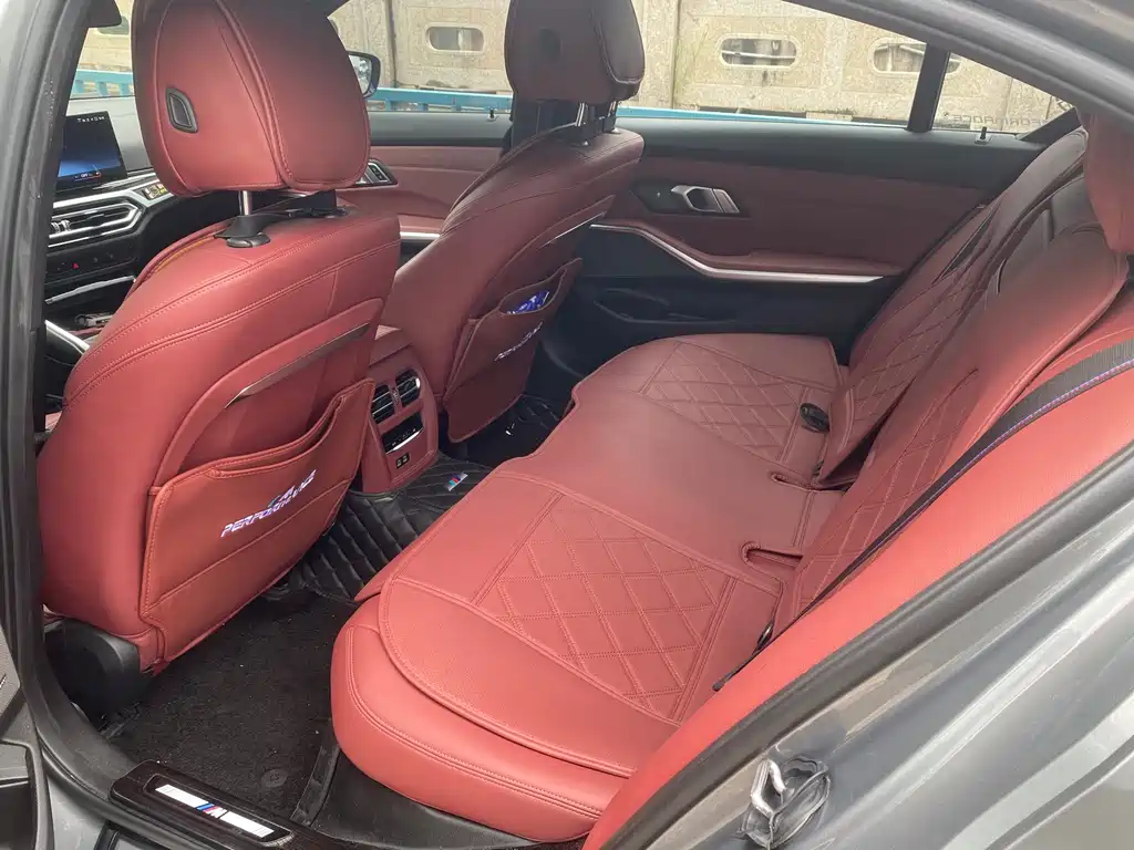 BMW 3 Series — миниатюра 7