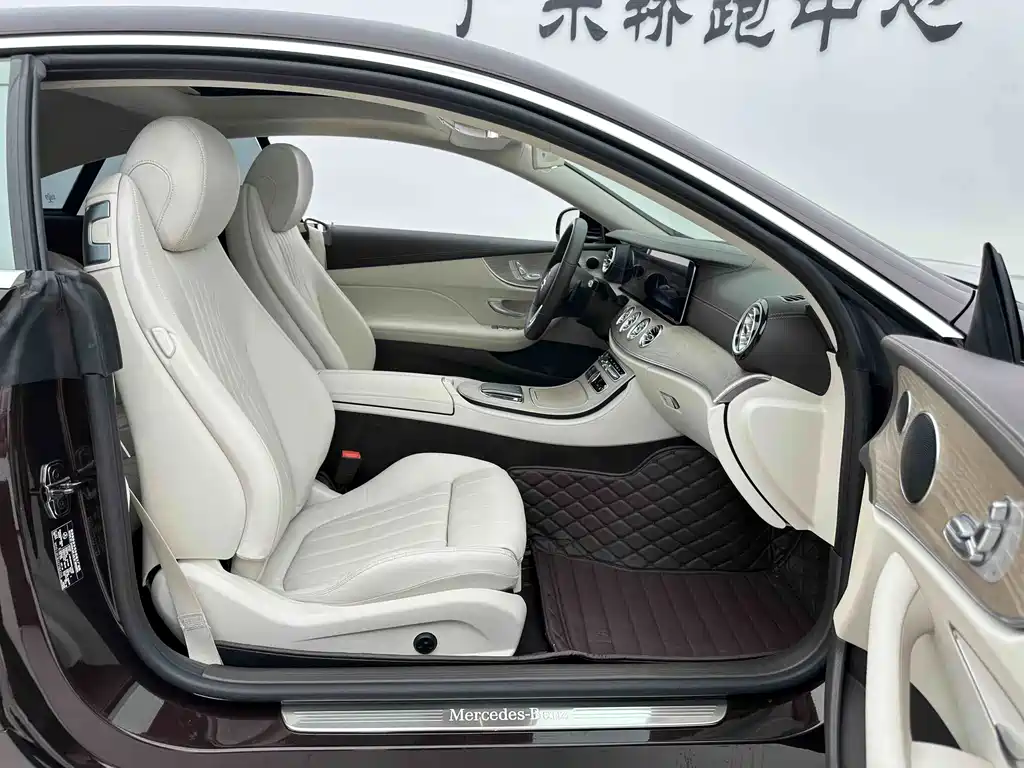 Mercedes-Benz E-Class (Import) — миниатюра 7