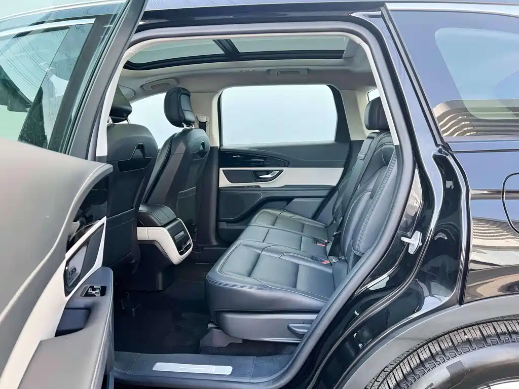 Lincoln Nautilus 2023 2.0T