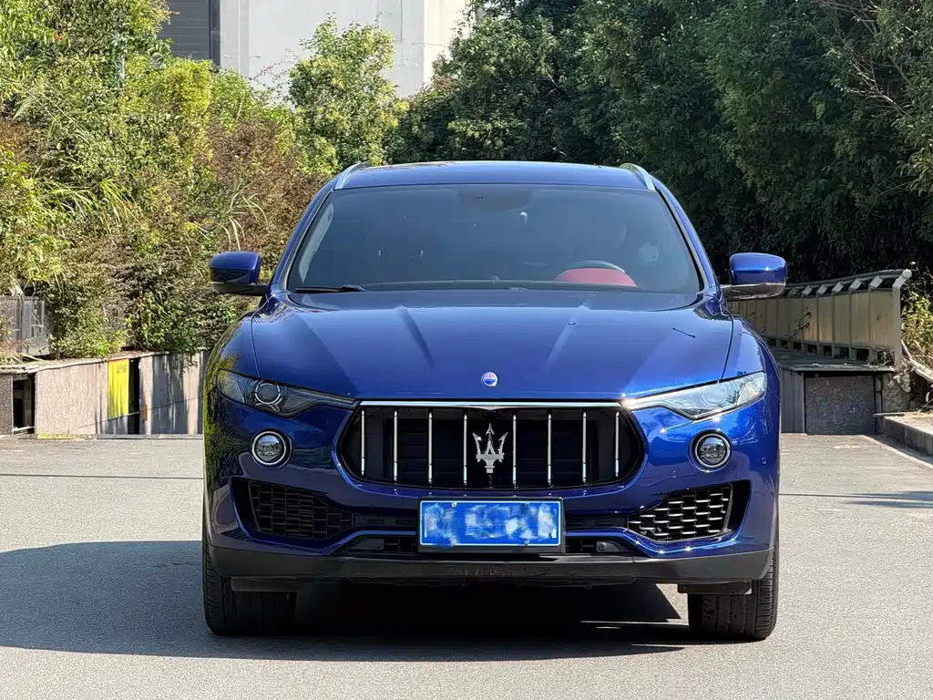 Maserati Levante — миниатюра 2