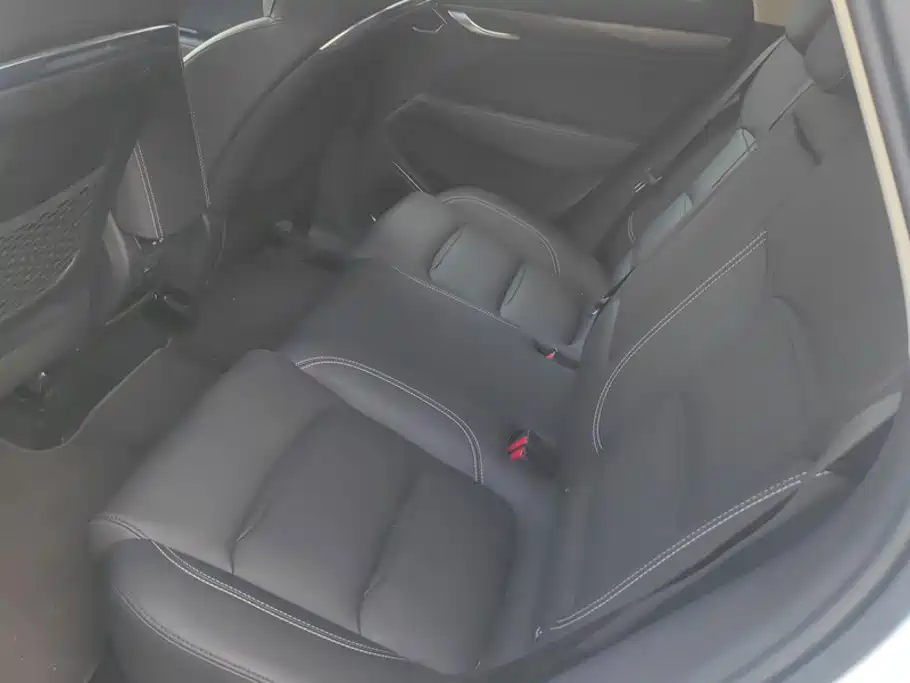 Geely Xingyue — миниатюра 11