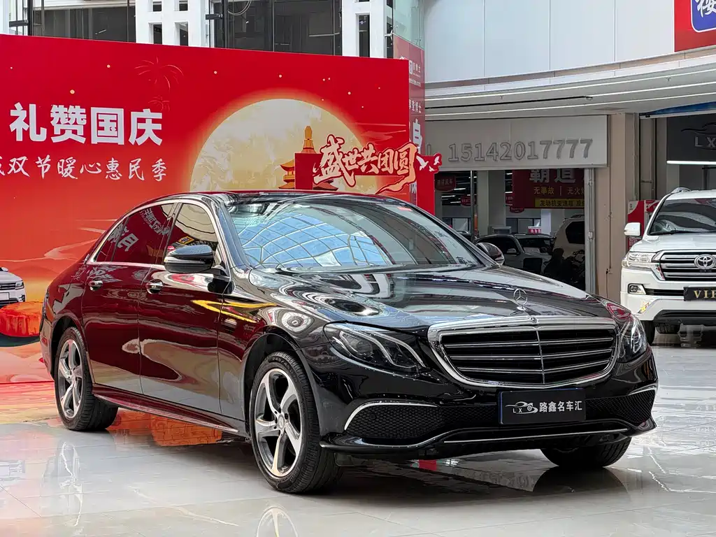 Mercedes-Benz E-Class — миниатюра 3