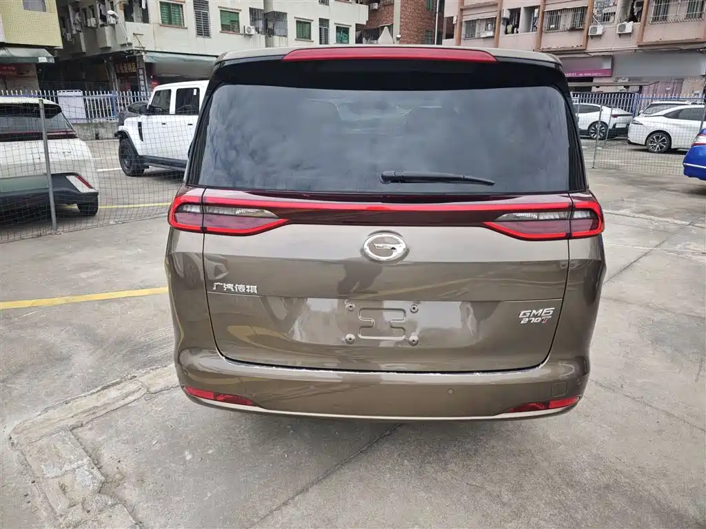GAC M6 2019 270T AT Luxury （ мест） V