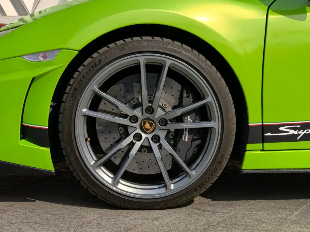 Lamborghini Gallardo 2011 LP 570-4 Superleggera