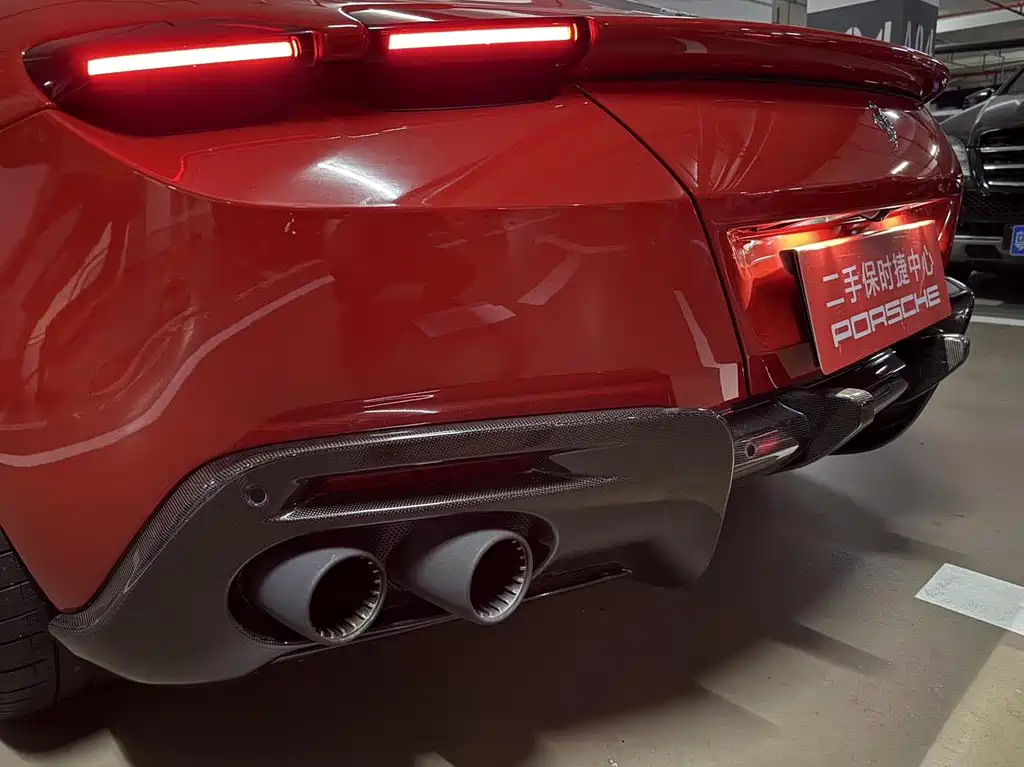 Ferrari Roma — миниатюра 8