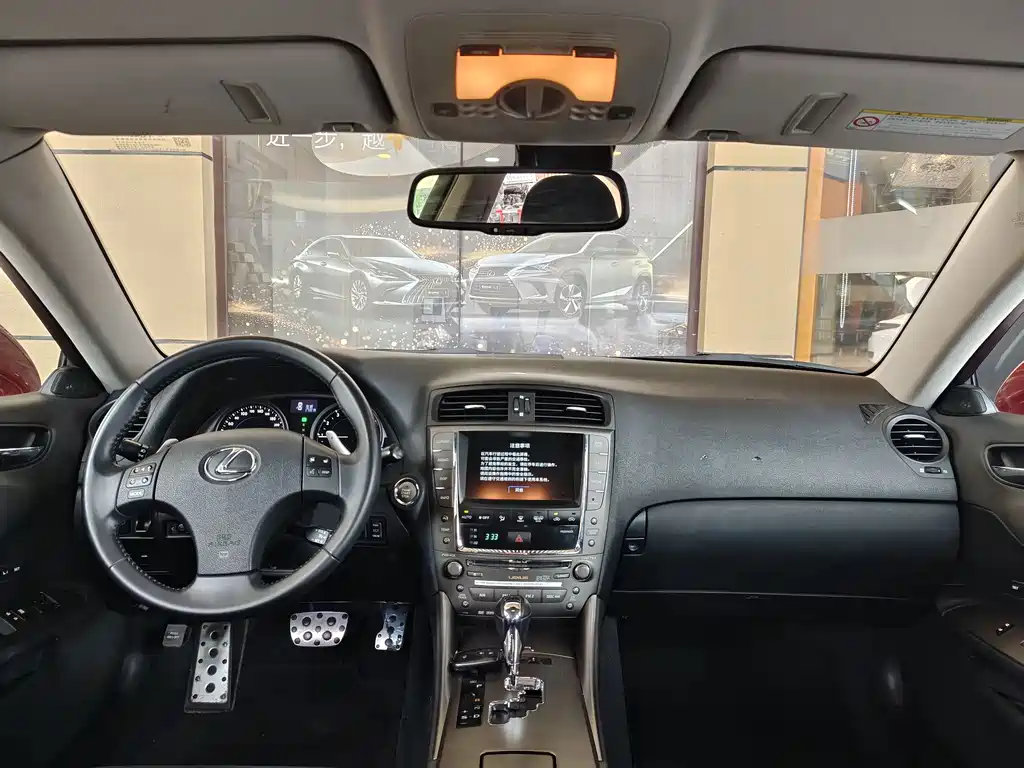 Lexus IS 2009 300