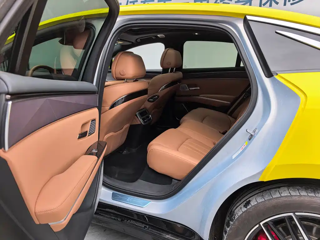 BYD Han L 2025 EV Flagship
