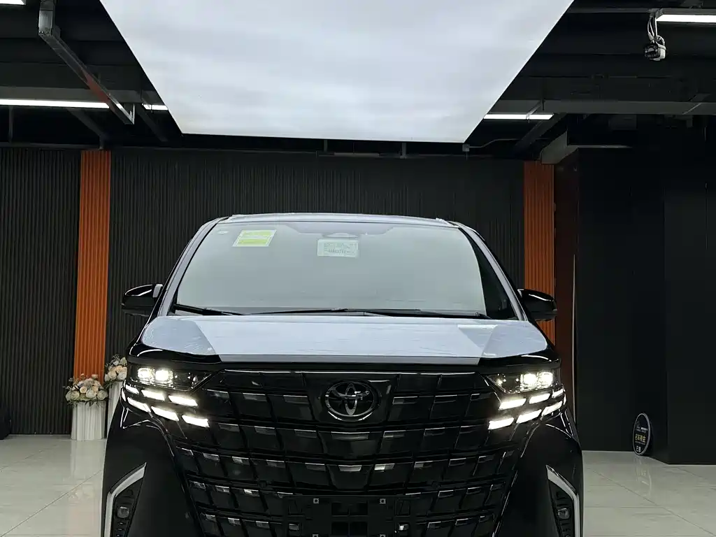 Toyota Alphard 2024 2.5L Premium