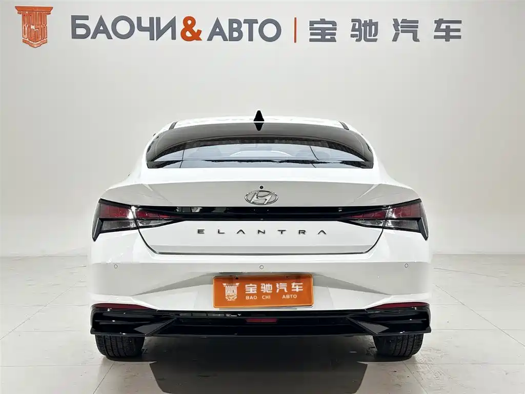 Hyundai Elantra 2022 1.5L CVT GLX Elite