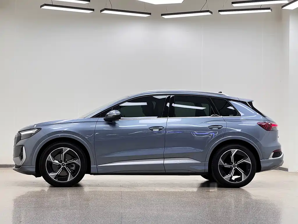 Audi Q4 e-tron 2024 40 e-tron