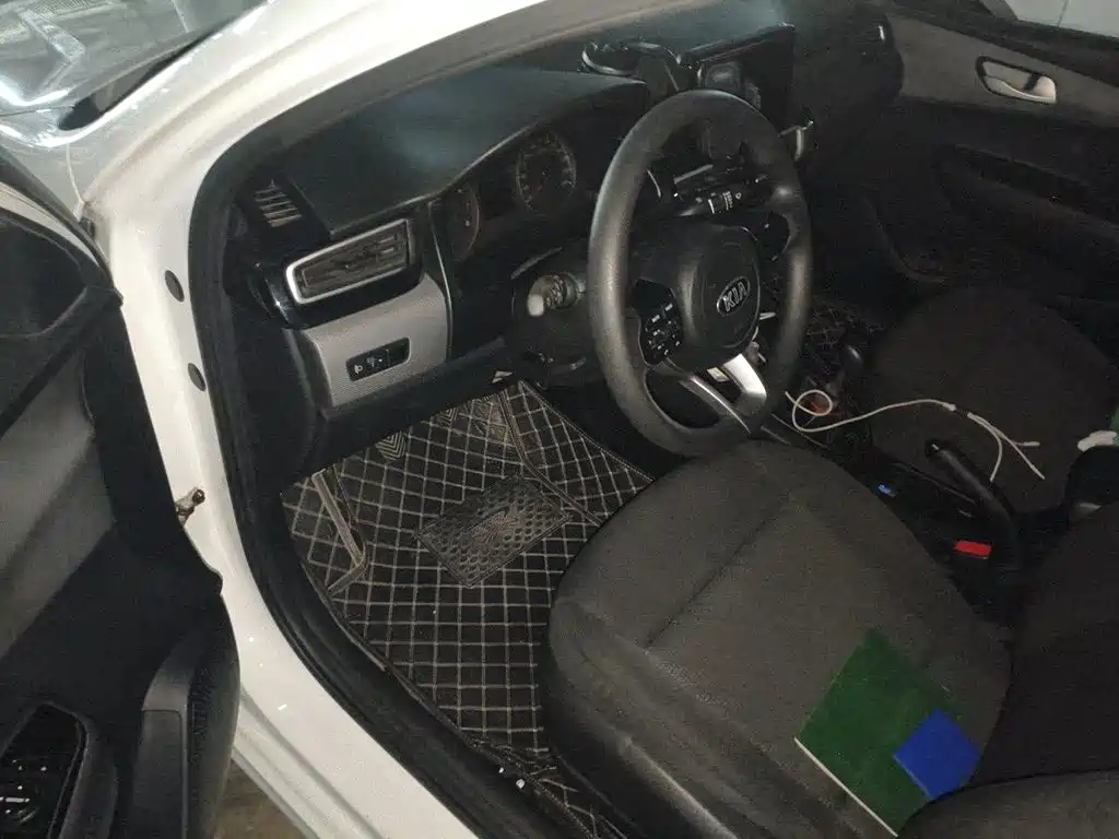 Kia Forte — миниатюра 12