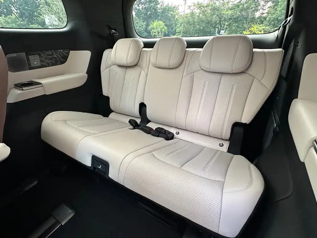 BYD Xia — миниатюра 10