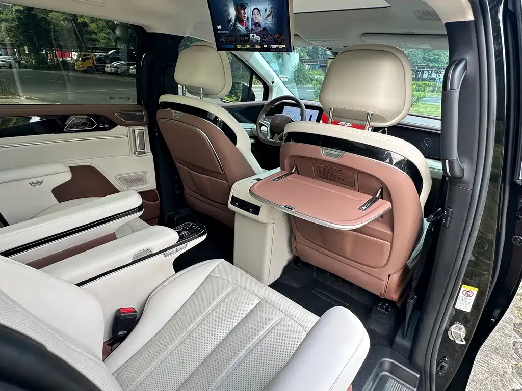 BYD Xia — миниатюра 12