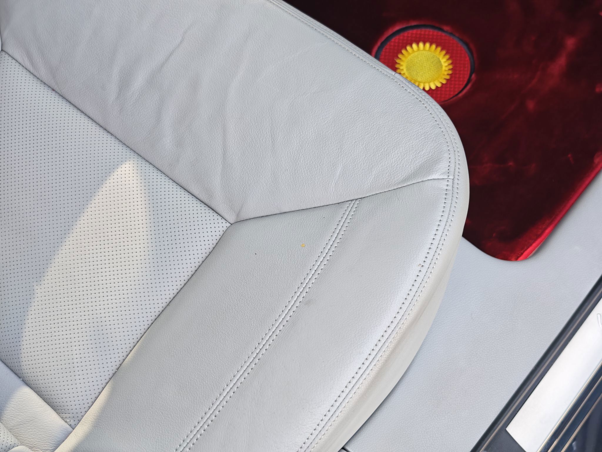 Hongqi Hongqi H7 — миниатюра 22