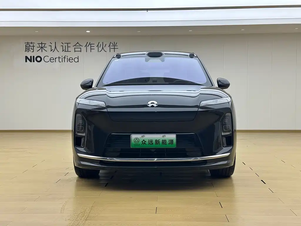 NIO ES8 — миниатюра 2