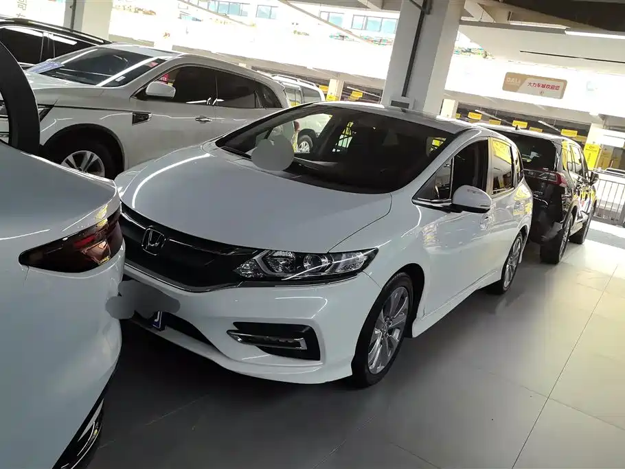 Honda Jade 2017