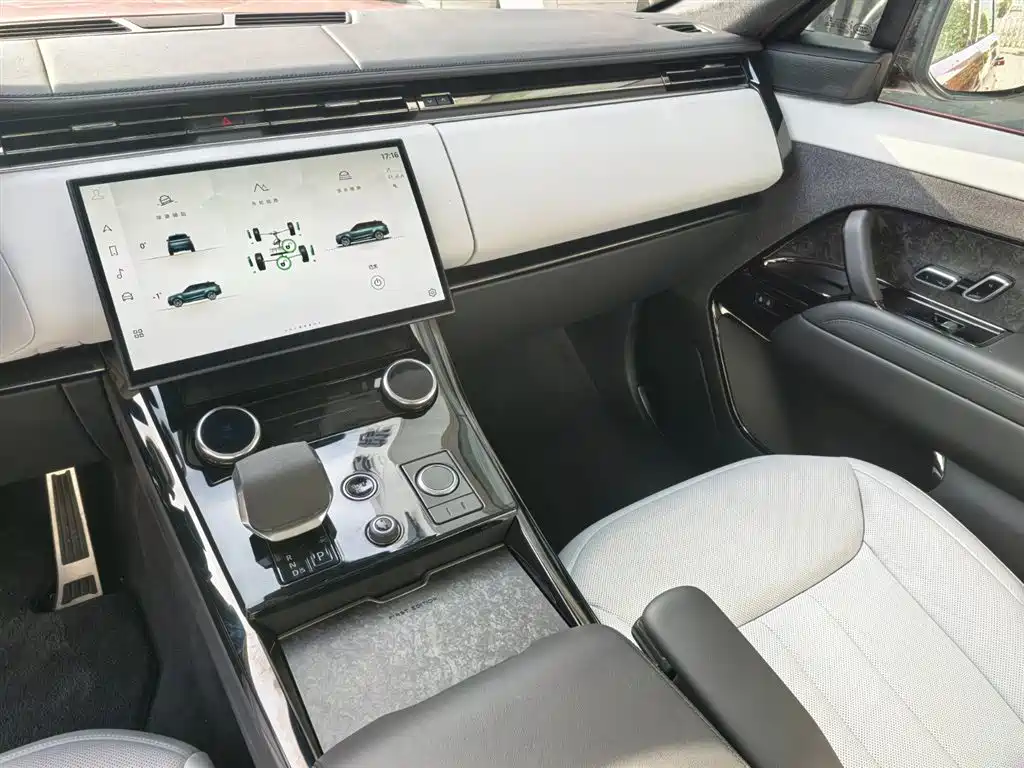 Land Rover Range Rover Sport PHEV P510e PHEV Edition First Edition Edition, фото 9