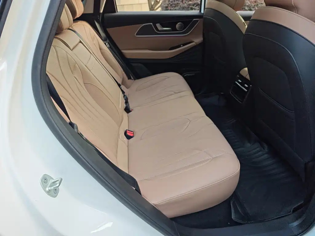 Chery Tiggo 8L — миниатюра 8