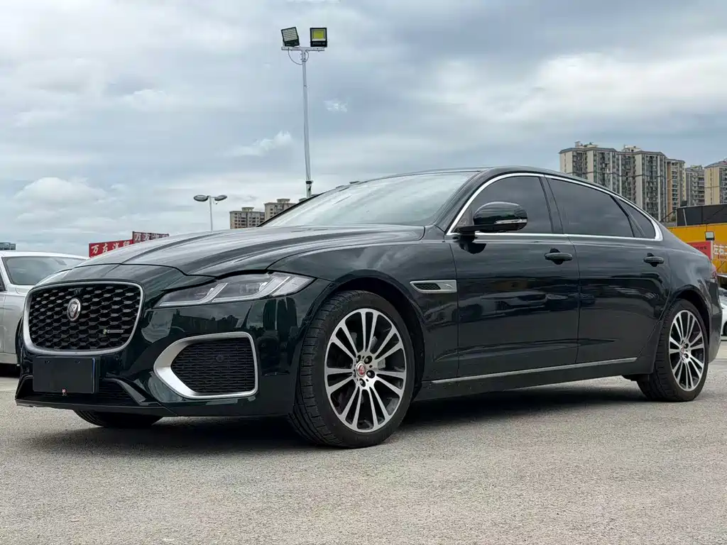 Jaguar XFL 2024