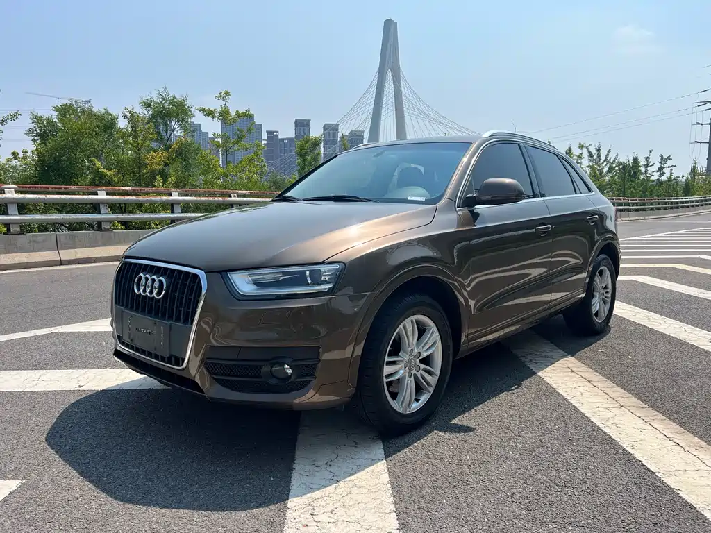 Audi Q3 2016