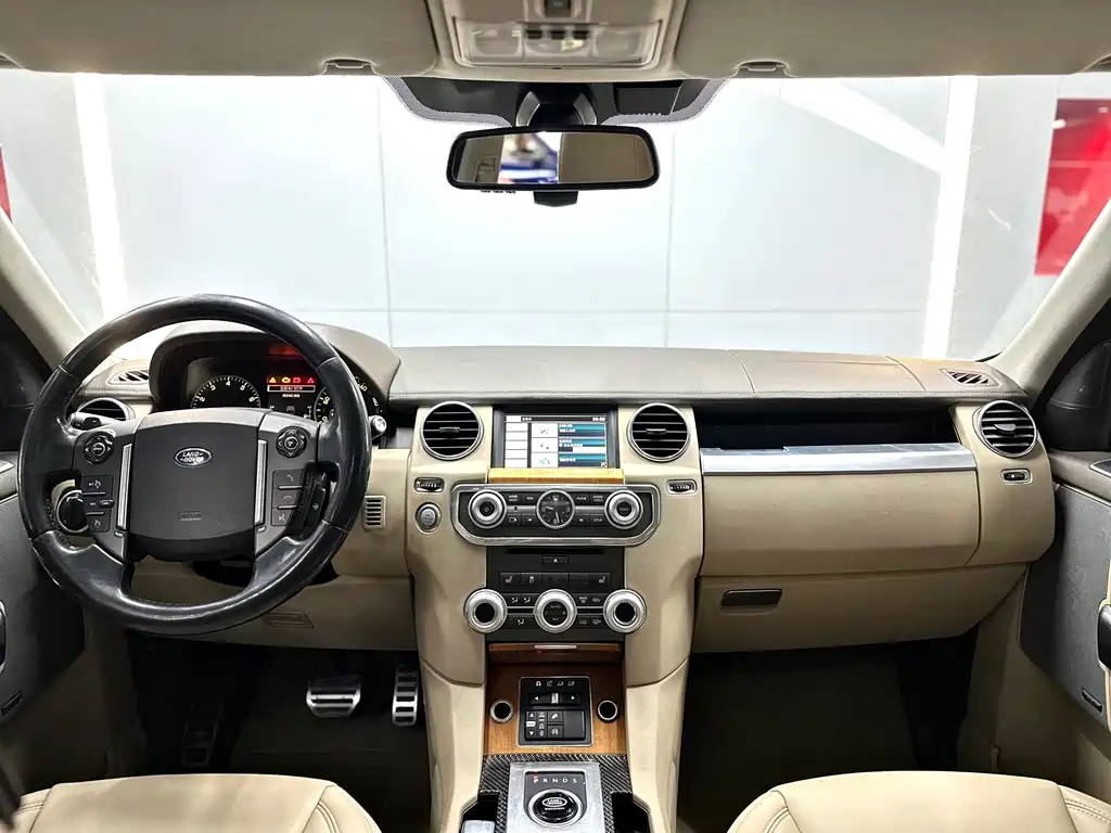 Land Rover Discovery 2014 3.0T
