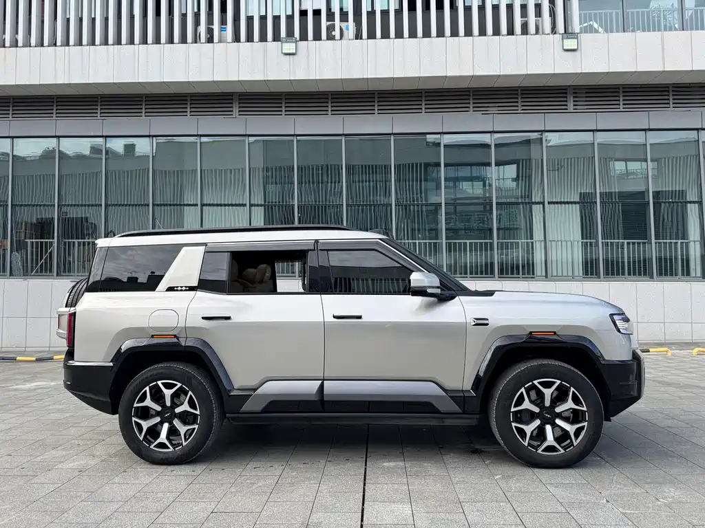 Fang Cheng Bao Leopard 8 — миниатюра 4