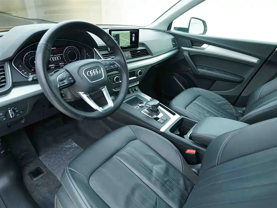 Audi Q5L 2020 40 TFSI Fashion