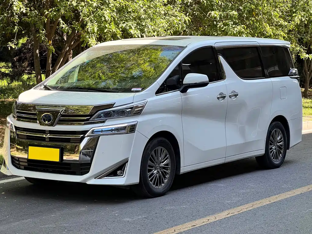 Toyota Vellfire 2020