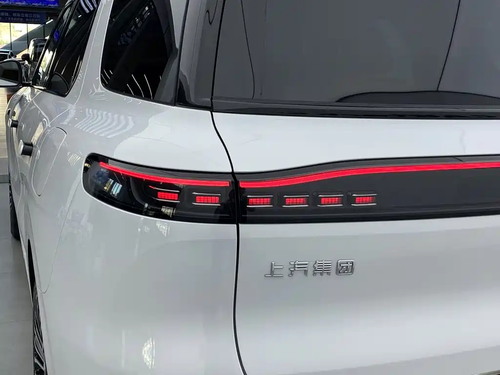 IM IM LS8 — миниатюра 8