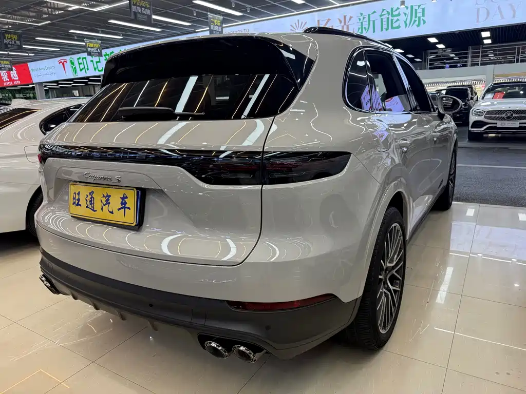 Porsche Cayenne 2019 Cayenne 3.0T