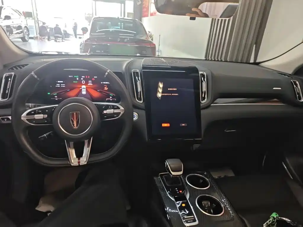 Hongqi Hongqi HS3 PHEV — миниатюра 10