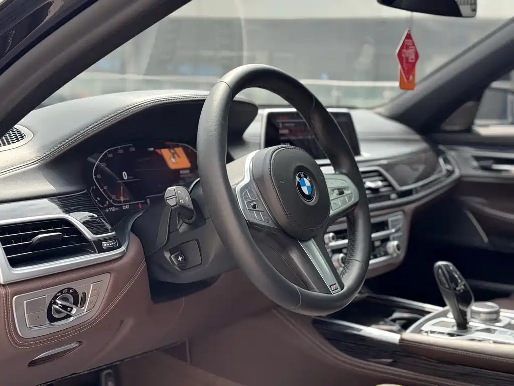 BMW 7 Series 7 2019 740Li Lead M Sport
